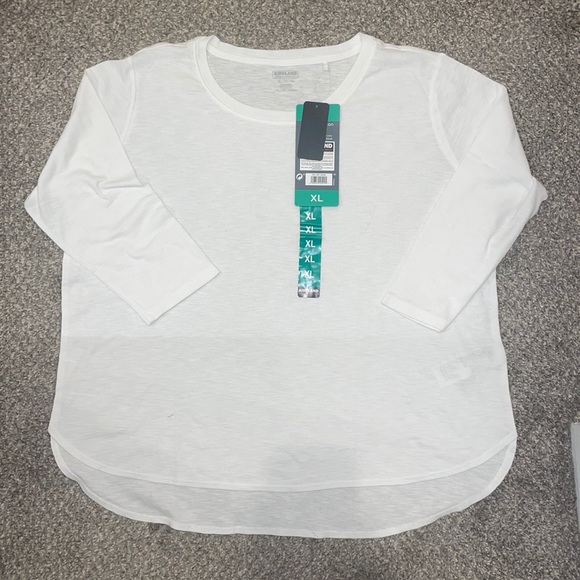 Kirkland Signature Tops - Kirkland white long sleeve T-shirt